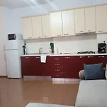Sunny Side Albania Apartment *