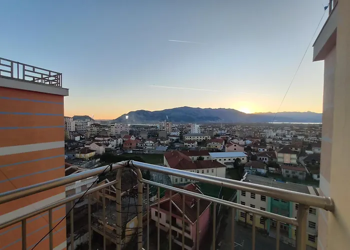 Sunny Side Albania شقة *