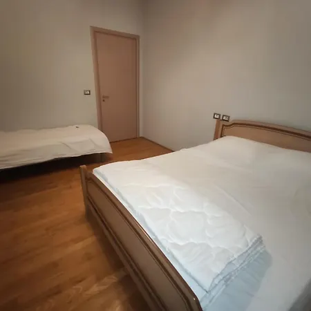 Sunny Side Albania * Shkodër